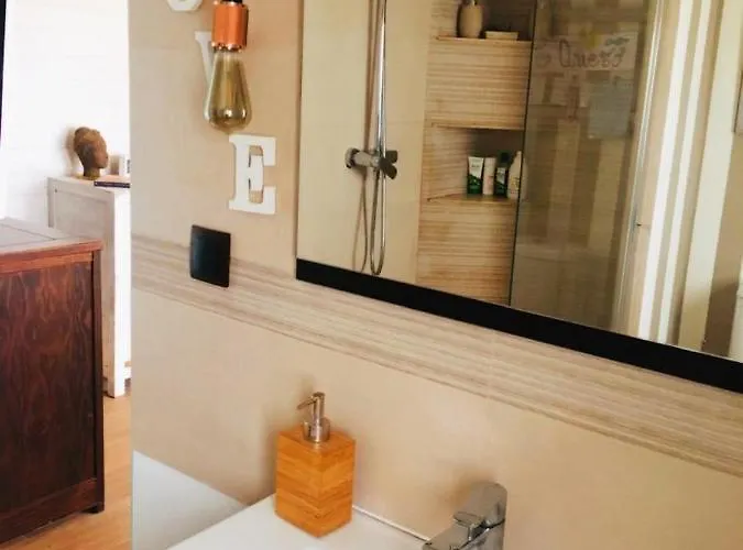 Semesterbostad Beautiful En Vv Con Wifi,netflix Cerca Del Mar